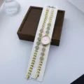Damen Quarzuhr Mode Armband Set mit Strassverzierung und rosa Zifferblatt für Frauen. - Rosa