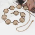 Cadena de cintura vintage de metal para mujer, cinturón de disco redondo tallado étnico. - Dorado