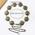 Cinturón de metal étnico vintage con discos redondos grabados florales y cadena ajustable. - Bronce antiguo