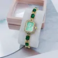 Luxus quadratische Strass Quarzuhr für Damen, elegante grüne Kristall Armbanduhr Details. - Gold Grün