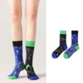 Programmierer Thema asymmetrische Baumwoll Socken mit coolem Computer Code für Freizeit. - Programmierer Binärcode Thema (1038)