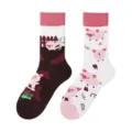 Süße Cartoon Schwein Wadenlange Baumwollsocken, asymmetrisches Design, trendige Socken für Damen. - Schweinchen-Druckstil (1007)
