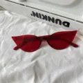 Rote Katzenaugen Sonnenbrille Geleefarbe transparent Y2K futuristische Punk Party Brille - Rot