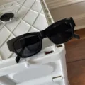 Trendige Sonnenbrille mit Perlenanhänger für Damen und Herren, schwarze Cateye Sonnenbrille. - Candy Quadratischer Rahmentyp (Mit Wassertropfen-Perlenanhänger) / Schwarz