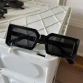 Trendige schwarze Sonnenbrille mit Perlenanhänger, einzigartiger schicker Stil für Mode. - Koreanischer Langer Rechteckiger Rahmentyp (Mit Wassertropfen-Perlenanhänger)