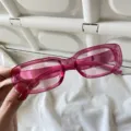 Rosa Gelee rechteckige Sonnenbrille fuer Damen und Herren, retro Mode Sonnenbrille Alltag - Gelee-Quadrat in Rosenrot