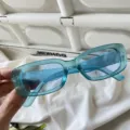 Transuzente hellblaue rechteckige Sonnenbrille Retro Mode Brille cooles Jelly Style Detail - Gelee-Quadrat Blau