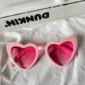 Rosa Herz Sonnenbrille Detail, süße cat-eye Herzform Brille für trendigen Streetstyle. - Schräges Herz-Stil / Rosa Rahmen Rosa Gläser