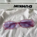 Bonbonfarbene transparente ovale Sonnenbrille Y2K Retro lila Linsen Sonnenschutz Brille - Kleiner quadratischer Stil / Lila