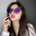 Modische rahmenlose violette transparente Sonnenbrille, Retro Party Brille für Damen. - Shield-Oval - Dunkellila