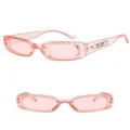 Retro rosa schmale rechteckige Sonnenbrille, stilvolle transparente Fassung für Outfits. - Rosa Rahmen / Rosa Gläser