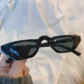 Vintage schwarze schmale Katzenauge Sonnenbrille für Damen mit Metallring Trend - Metallring in Schwarz