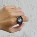 Vintage bronzefarbene Quarz Ring Uhr, retro Fingeruhr Schmuck Accessoire fuer den Alltag. - Retro Runde Kupferrot