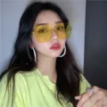 Vintage quadratische bunte Sonnenbrille fuer Damen, Retro Mode Brille Streetstyle schicke Shades. - Hellgelb
