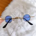 Retro Mini Kleine Runde Sonnenbrille mit Blauen Gläsern und Goldem Metallrahmen Stil - Mini Rund Blaue Linse
