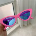 Retro rosa Katzenauge Sonnenbrille mit blauen Gläsern trendige Damen Sonnenbrille Streetwear - Rosarotes Gestell mit blauen Gläsern