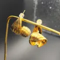 Boucles d'oreilles pendantes torsadées en métal doré bijoux de mode géométriques pour femmes. - Or 9