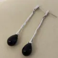 Élégantes boucles d'oreilles argentées longues pendentifs gouttes bijoux minimalistes - Noir