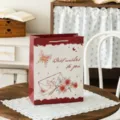 Sac cadeau en papier bordeaux avec motif de roses et papillons, carton épais et élégant. - Style Rose Papillon A (Grand)
