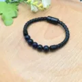 Bracciale in pelle intrecciata da uomo con chiusura magnetica e perle di pietra blu - Pietra Occhio di Tigre Blu (XL0931-7)