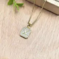 Collana con ciondolo lettera X in zircone quadrato dorato, dettaglio catena delicata donna. - Lettera X (XL2186)