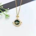 Collana con ciondolo pianeta dorato da donna, elegante gioiello in rame con catena. - Collana con Pendente Pianeta - Verde (XL1200-316)