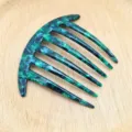 Dettaglio pettine per capelli in acetato tartaruga verde, elegante inserto per acconciature vintage. - Verde Sfumato