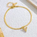 Modische Edelstahl Schlangenkette Fußkette mit Buchstabe V Anhänger, 18K vergoldete Detailansicht - Buchstabe V