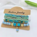Σετ πολυεπίπεδων boho βραχιολιών από χάντρες με τουρκουάζ στοιχεία και charms για γυναίκες. - Λευκό