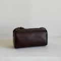 Sac cylindrique en cuir véritable minimaliste, style rétro 90s, sac bandoulière léger. - Café Clair