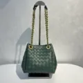 Sac seau en cuir tressé vert foncé avec bandoulière chaîne épaisse, sac à main mode. - Vert Foncé