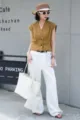Minimalist genuine leather tote bag with matching pouch for women large capacity daily - Blank / Off White