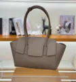 Luxus echtes Leder Damen Schultertasche Shopper, elegante Trapezform mit praktischen Griffen. - Elefantengrau