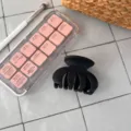 Minimalistische schwarze Haarklammer, elegante matte Haarklammer im französischen Stil. - Vier-Zahn Unregelmäßige Kralle / Mattschwarz