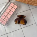 Braune Schildpatt Haarklammer, kleine 4-Zahn Haarkralle für elegante Alltagsfrisuren. - Vier-Zahn Unregelmäßige Kralle / Helles Französisch