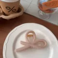 Elegant bow hair claw clip for women, stylish acrylic shark clip for daily hairstyles. - Single Pack (Approx 11cm) / Light Nude Pink - Ribbon Bow Knot