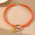 Oranger geflochtener Seil-Choker-Halskette mit süßen Blumen-Anhänger für Damen Modeschmuck - Orange Geflochtenes Seil Anhänger Stil (NZ3664juseHB) / Orange