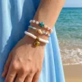 Boho beach style πολυστρωματικό βραχιόλι με πέρλες, αστερία και φυσικά κοχύλια για γυναίκες. - Σετ 3 Τεμαχίων Μπλε Αστερίας Μαργαριτάρι / Σετ 3 Τεμαχίων Λευκό (BS0017)