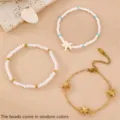 Nahaufnahme von Boho Seestern und Perlen Armbändern Set Sommer Strand Schmuck. - Armband Set / Gold/Gemischt