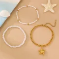 Boho Strand Fußkettchen Set mit weißen Perlen und goldenem Seestern Anhänger Schmuck. - Seesternanhänger Dreiteiliges Set (FS012)