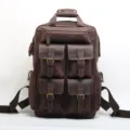 Zaino vintage in pelle marrone in stile cavallo pazzo per viaggi con molte tasche. - Caffè