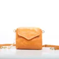 Borsa a tracolla minimalista in pelle da donna, elegante borsa a spalla stile busta. - Marrone
