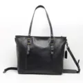 Borsa tote nera in vera pelle da donna, grande capacità con manici e pratica tracolla. - Nero