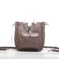 Borsa a tracolla da donna in vera pelle, borsa a mano multifunzionale in colore grigio taupe. - Caffè