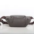 Stilvolle Herren Brusttasche aus echtem Rindsleder Umhängetasche Taillentasche taupe. - Dunkelgrau