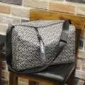 Large capacity waterproof zipper messenger bag stylish casual shoulder bag for daily use - Plaid