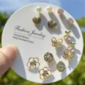 Modisches Ohrring Set mit Perlen Herzen Schmetterlingen und Kirsch Motiven für Damen. - Gemischtes Stilset (EZ5859)