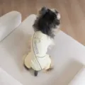 Atmungsaktive vierbeinige Haustierbekleidung fuer kleine Hunde, gelber Kuehlanzug. - S / Gelb