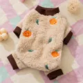 Cálido mameluco de forro polar para perros en invierno, lindo patrón de naranja bordado, cómodo. - Conjuntos / Blanco Crema / XS