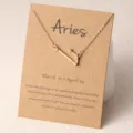 Aries Sternbild Strass Halskette mit brauner Karte, elegante goldene Kette fuer Damen. - Widder / Gold
